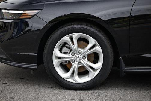 2024 Honda Accord LX 1.5T