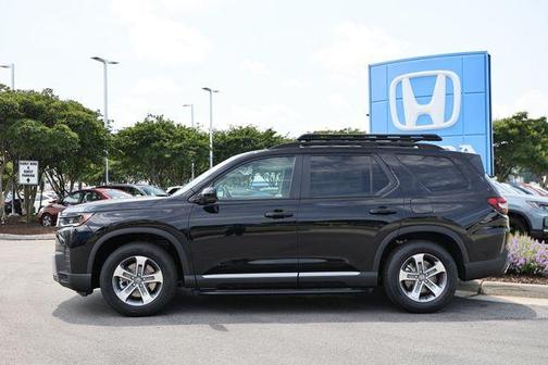 Crystal Black 2026 Honda Pilot EX-L