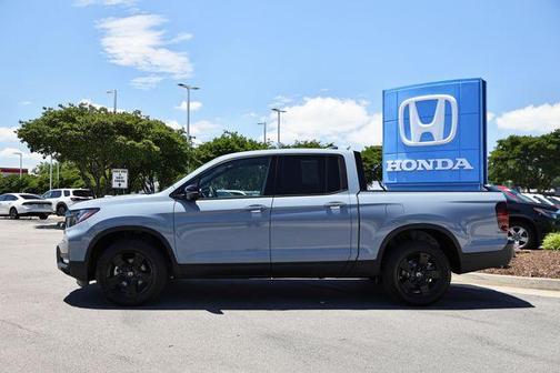 Sonic Gray Pearl 2026 Honda Ridgeline Black Edition