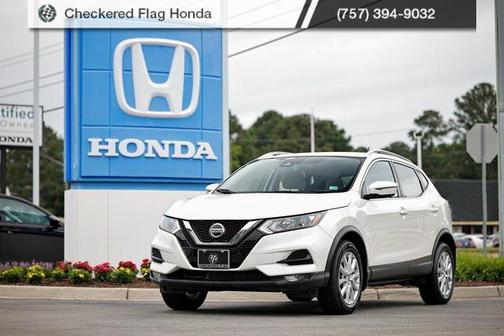 2022 Nissan Rogue Sport SV