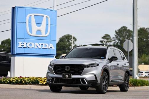 Lunar Silver Metallic 2024 Honda CR-V Hybrid Sport Touring
