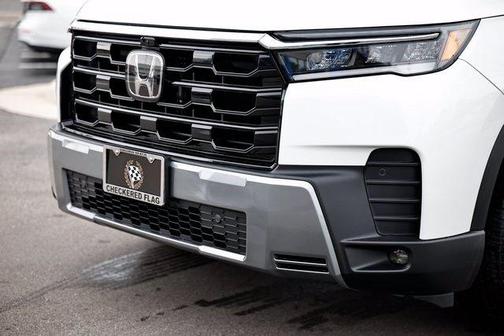 Platinum White 2026 Honda Pilot Elite