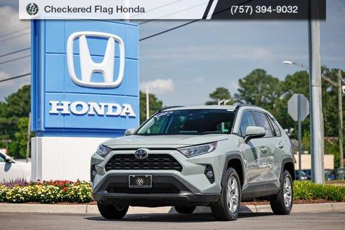 2021 Toyota RAV4 XLE