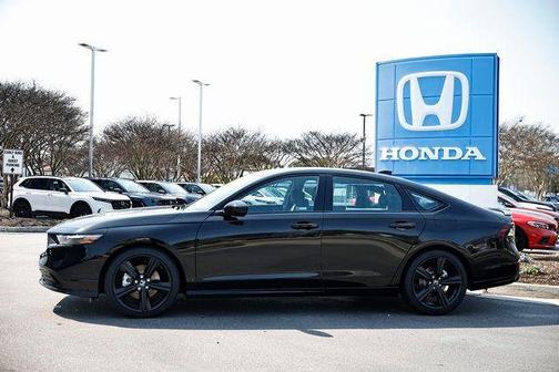 Crystal Black 2026 Honda Accord Hybrid Sport-L