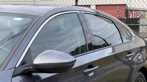 Modern Steel Metallic 2022 Honda Accord EX-L