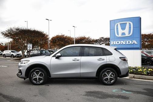 2023 Honda HR-V EX-L