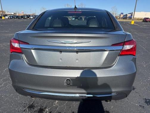 2013 Chrysler 200 Limited