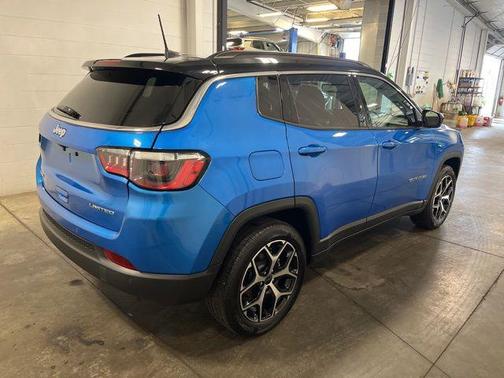Hydro Blue Pearlcoat 2025 Jeep Compass Limited