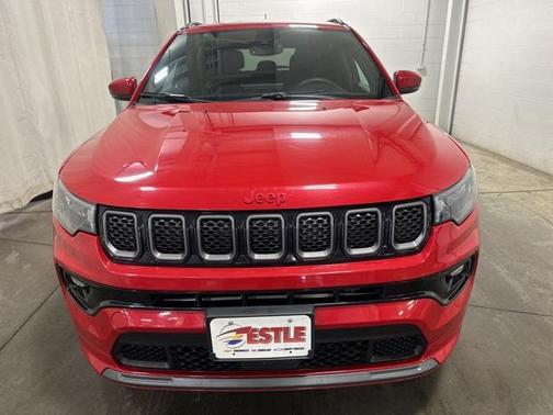 2023 Jeep Compass (RED) Edition 4x4