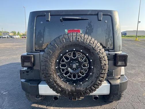 2014 Jeep Wrangler Unlimited Sahara