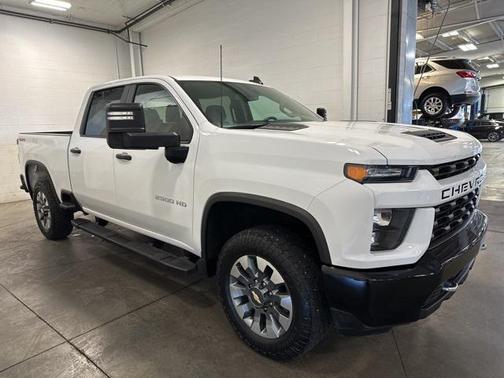2022 Chevrolet Silverado 2500 Custom
