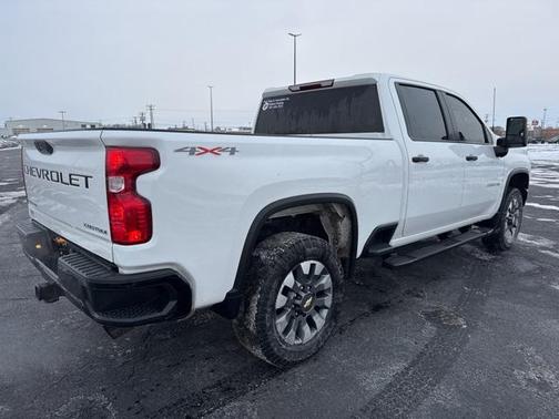 2022 Chevrolet Silverado 2500 Custom