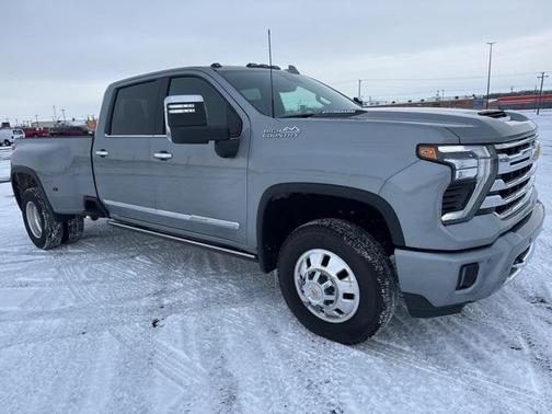 2025 Chevrolet Silverado 3500 High Country