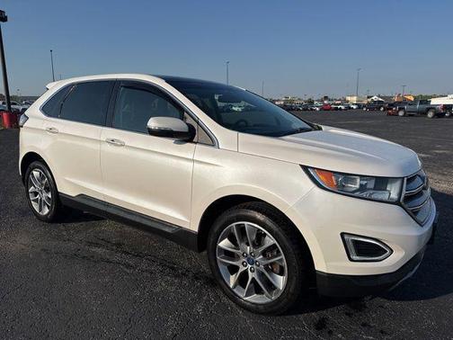 White Platinum Metallic Tri-Coat 2018 Ford Edge Titanium