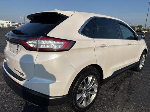 White Platinum Metallic Tri-Coat 2018 Ford Edge Titanium