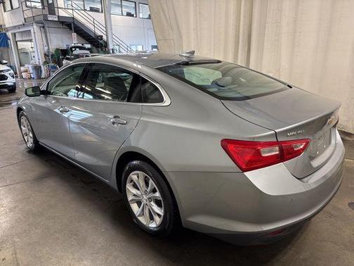 Sterling Gray Metallic 2025 Chevrolet Malibu FWD 1LT