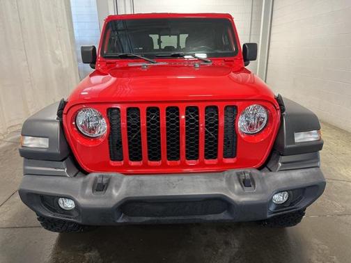 2020 Jeep Gladiator Sport S