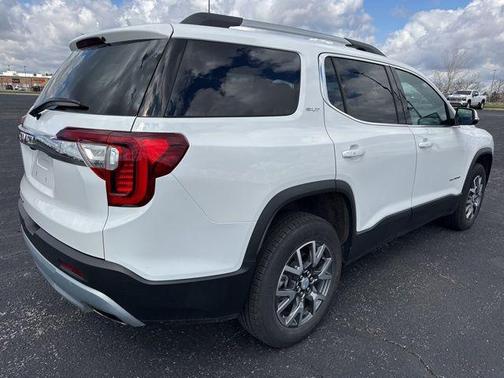Summit White 2023 GMC Acadia FWD SLT