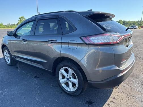 2017 Ford Edge SE