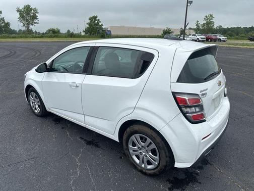 2017 Chevrolet Sonic LT