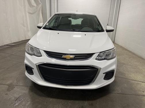 2017 Chevrolet Sonic LT