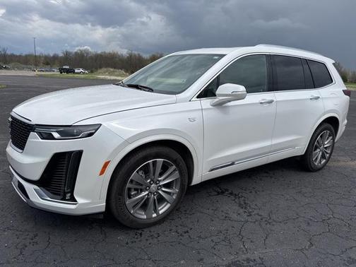2022 Cadillac XT6 Premium Luxury AWD