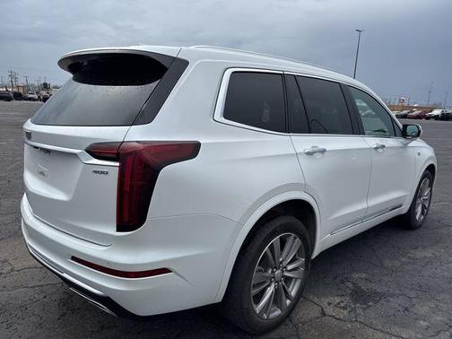 2022 Cadillac XT6 Premium Luxury AWD