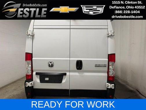 Bright White Clearcoat 2025 RAM ProMaster 2500 Tradesman