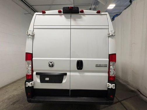 Bright White Clearcoat 2025 RAM ProMaster 2500 Tradesman