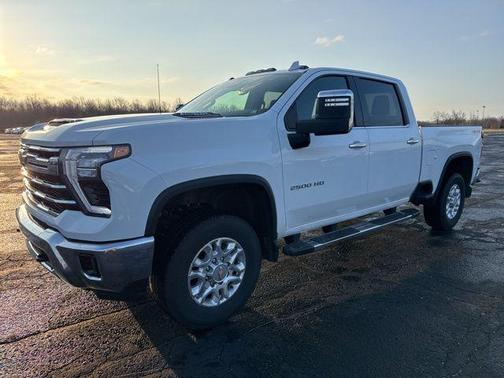 Summit White 2025 Chevrolet Silverado 2500 LTZ