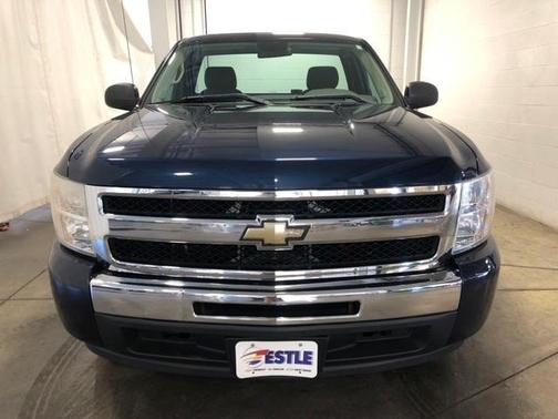 Photo 2 of 44 of 2011 Chevrolet Silverado 1500 Work Truck