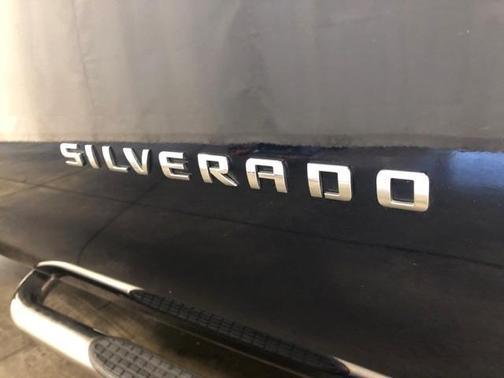 Photo 5 of 44 of 2011 Chevrolet Silverado 1500 Work Truck