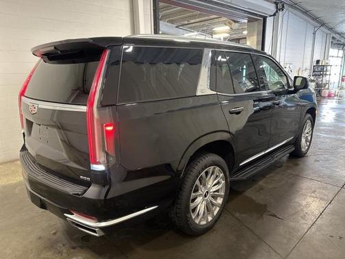 2022 Cadillac Escalade Premium Luxury