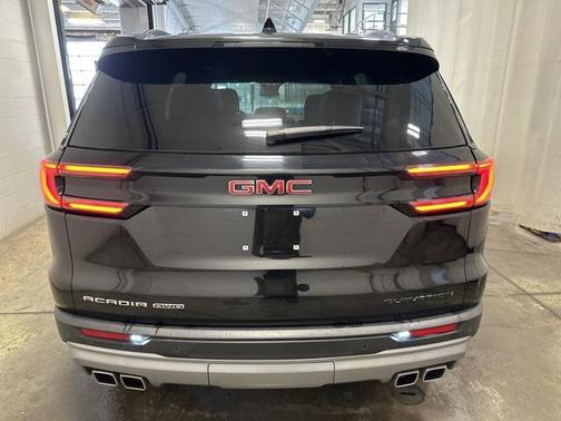 2025 GMC Acadia AWD Elevation