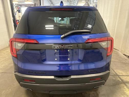 2023 GMC Acadia AWD SLE