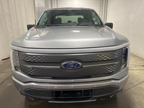 2023 Ford F-150 Lightning XLT