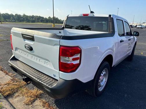 Oxford White 2026 Ford Maverick XL