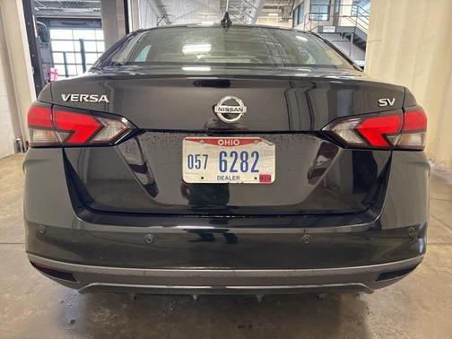 2022 Nissan Versa 1.6 SV