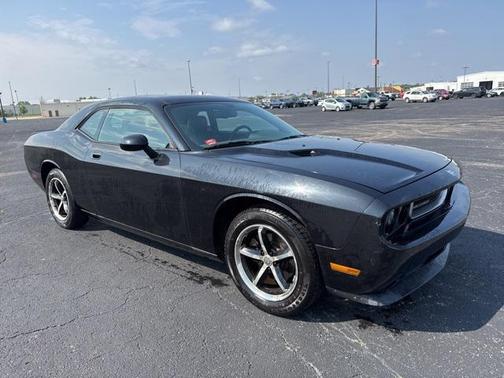 2010 Dodge Challenger SE