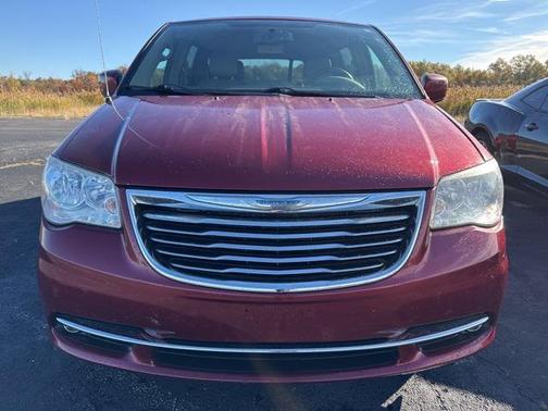 2012 Chrysler Town & Country Touring