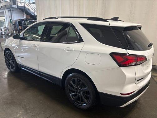 Summit White 2024 Chevrolet Equinox FWD RS
