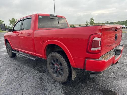 2019 RAM 2500 Laramie Crew Cab 4x4 6'4' Box