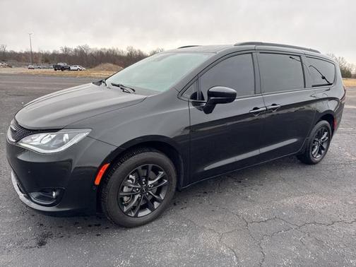 2020 Chrysler Pacifica L