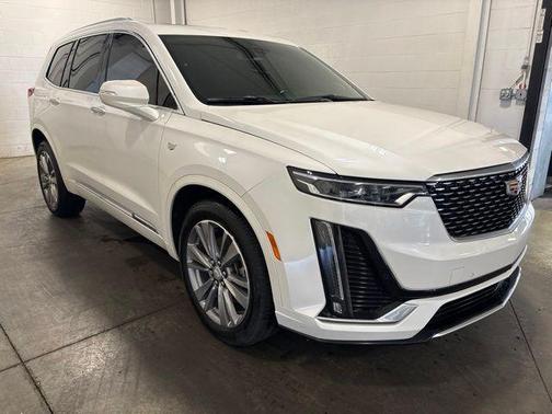Crystal White Tricoat 2022 Cadillac XT6 Premium Luxury AWD