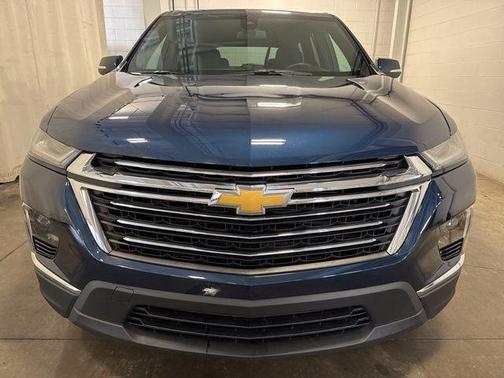 Northsky Blue Metallic 2023 Chevrolet Traverse LT Cloth