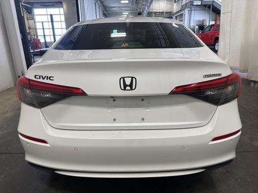 2022 Honda Civic Touring