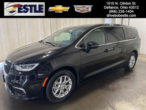 2025 Chrysler Pacifica L