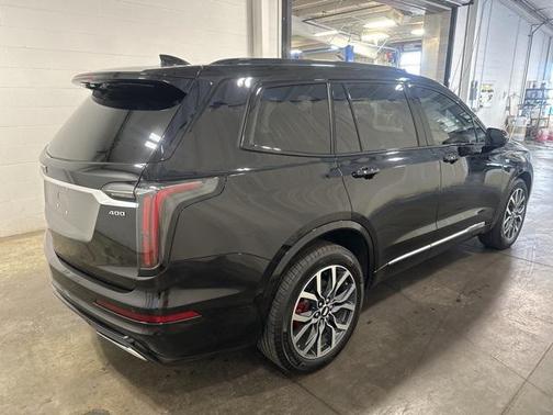2025 Cadillac XT6 Sport AWD