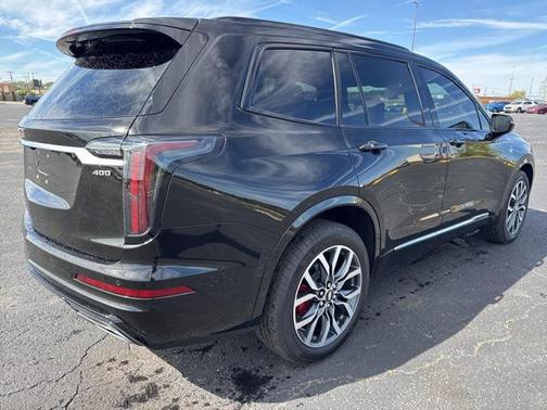 2025 Cadillac XT6 Sport AWD