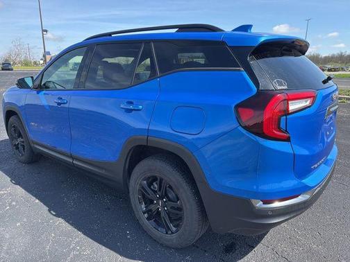 Riptide Metallic 2024 GMC Terrain AWD AT4